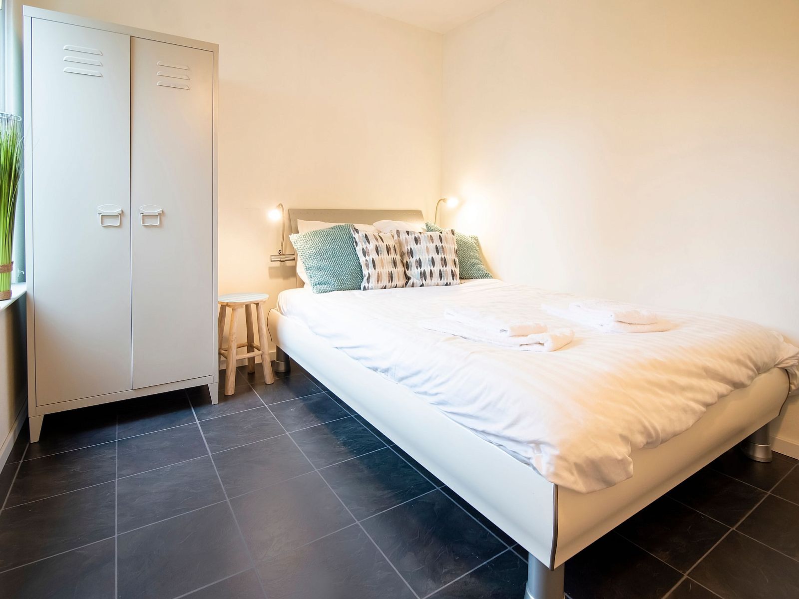 Guest house 660620 - Holiday property Goeree-Overflakkee - Villa Avondrood