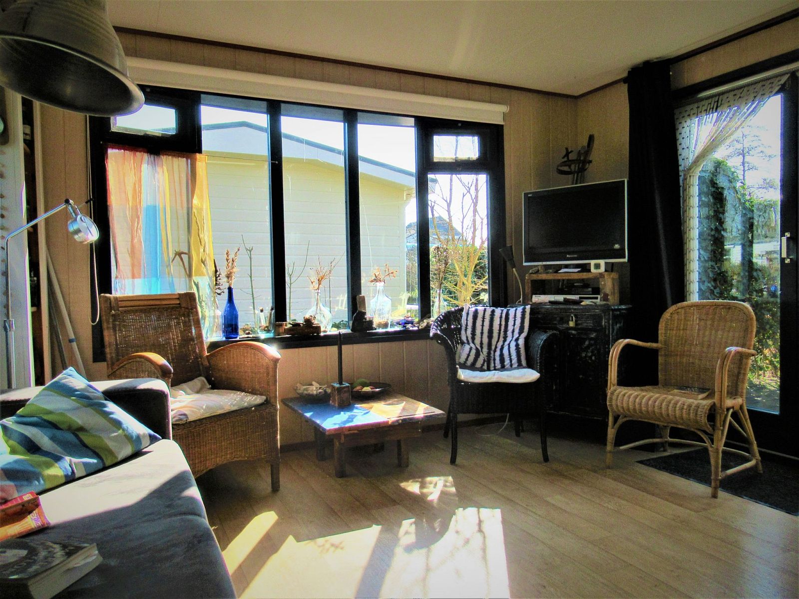 Verblijf 661021 - Appartement Goeree-Overflakkee - Appartement Gemütliches Mobilheim mit 3 Schlafzimmern