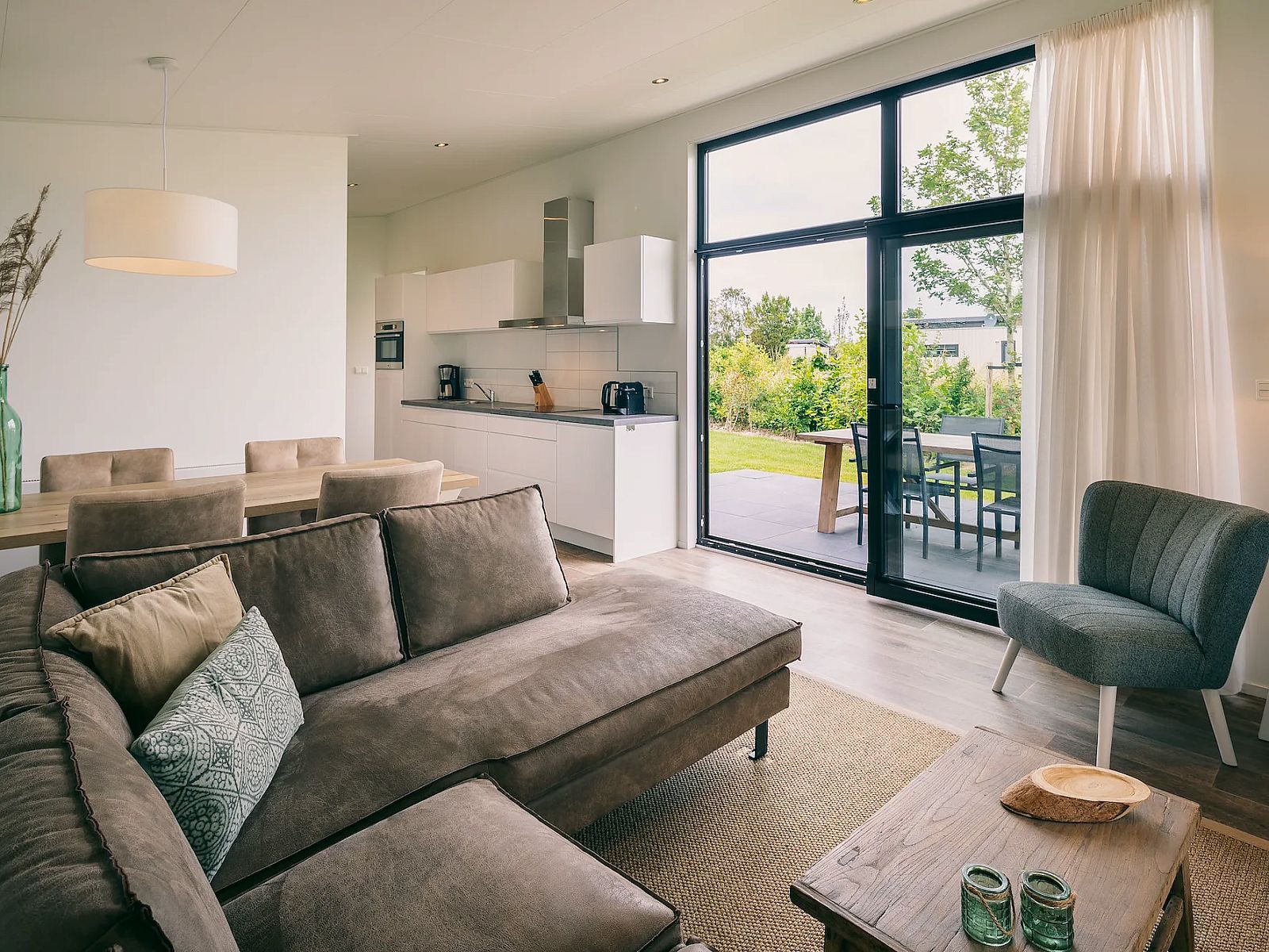 Guest house 661221 - Holiday property Goeree-Overflakkee - Vrijstaande woning in Herkingen