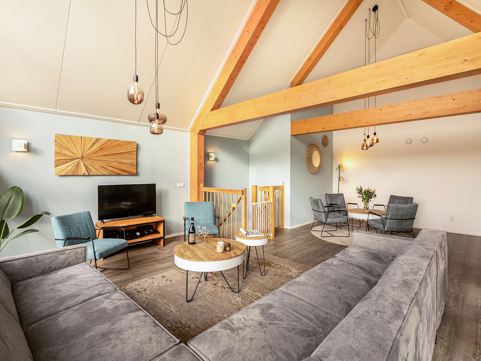 Unterkunft 670843 - Bungalow Groene hart - De Reeuwijkse Plassen | 12-persoons waterwoning - Ravensberg