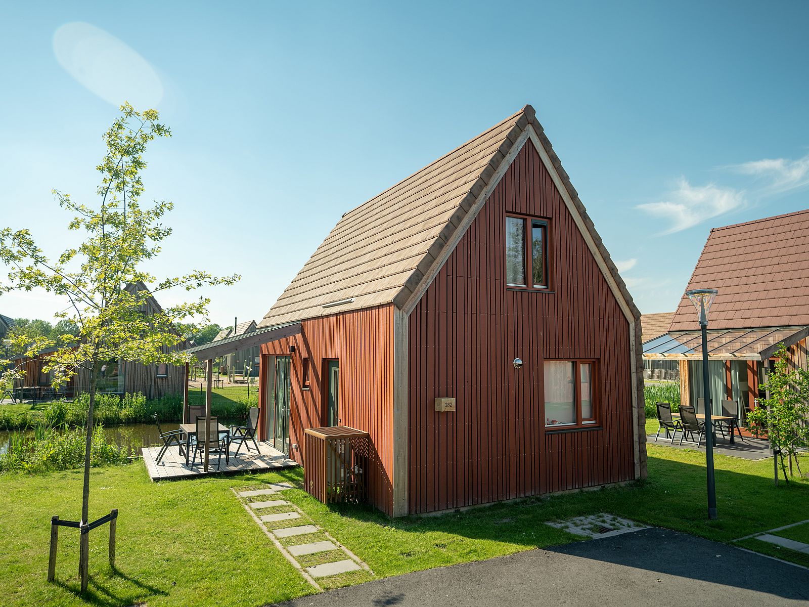 Verblijf 670870 - Bungalow Groene hart - De Reeuwijkse Plassen | 4-persoons waterwoning | 4C2