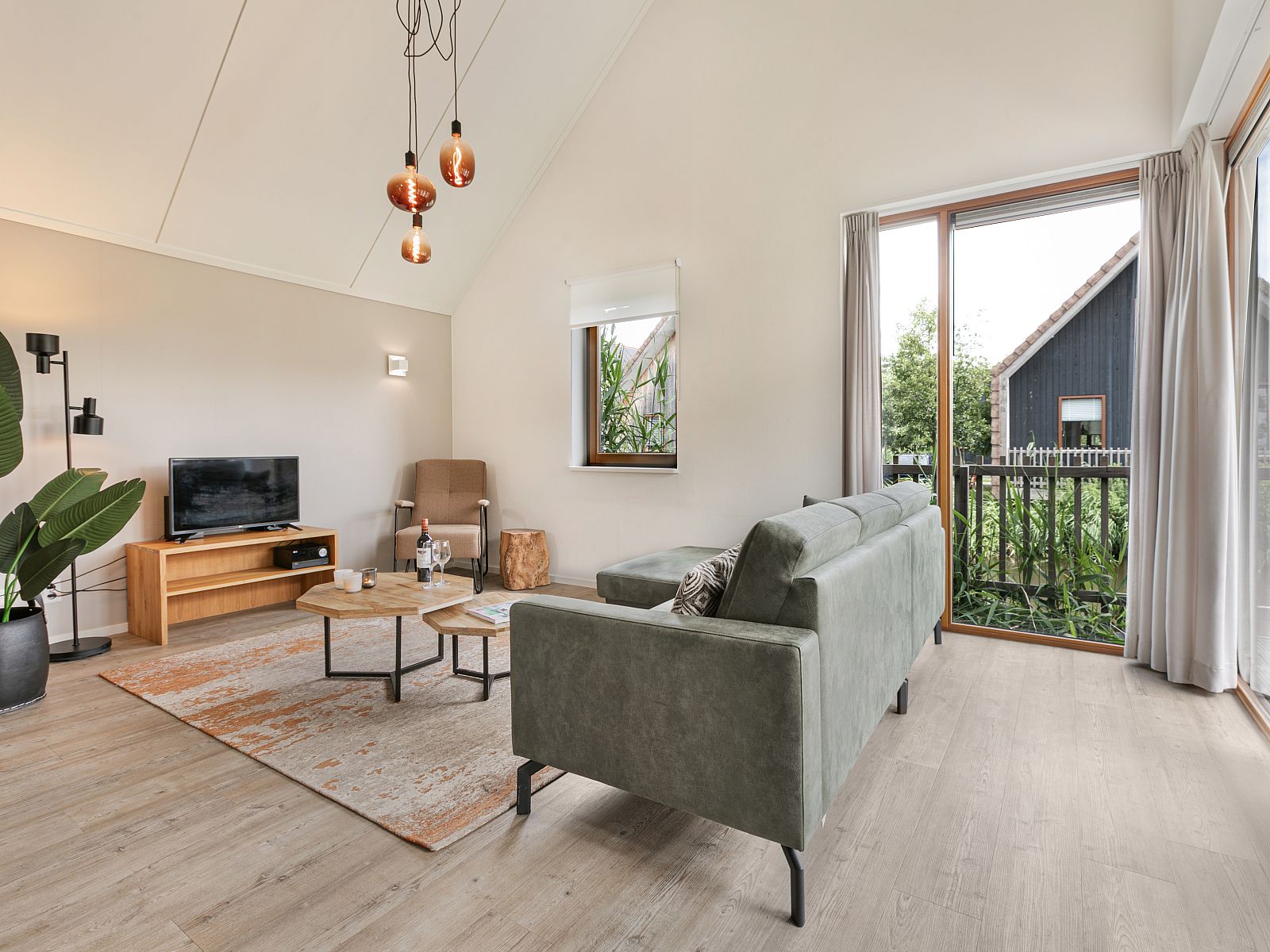 Verblijf 670881 - Bungalow Groene hart - De Reeuwijkse Plassen | 4-persoons waterwoning - Broekvelden