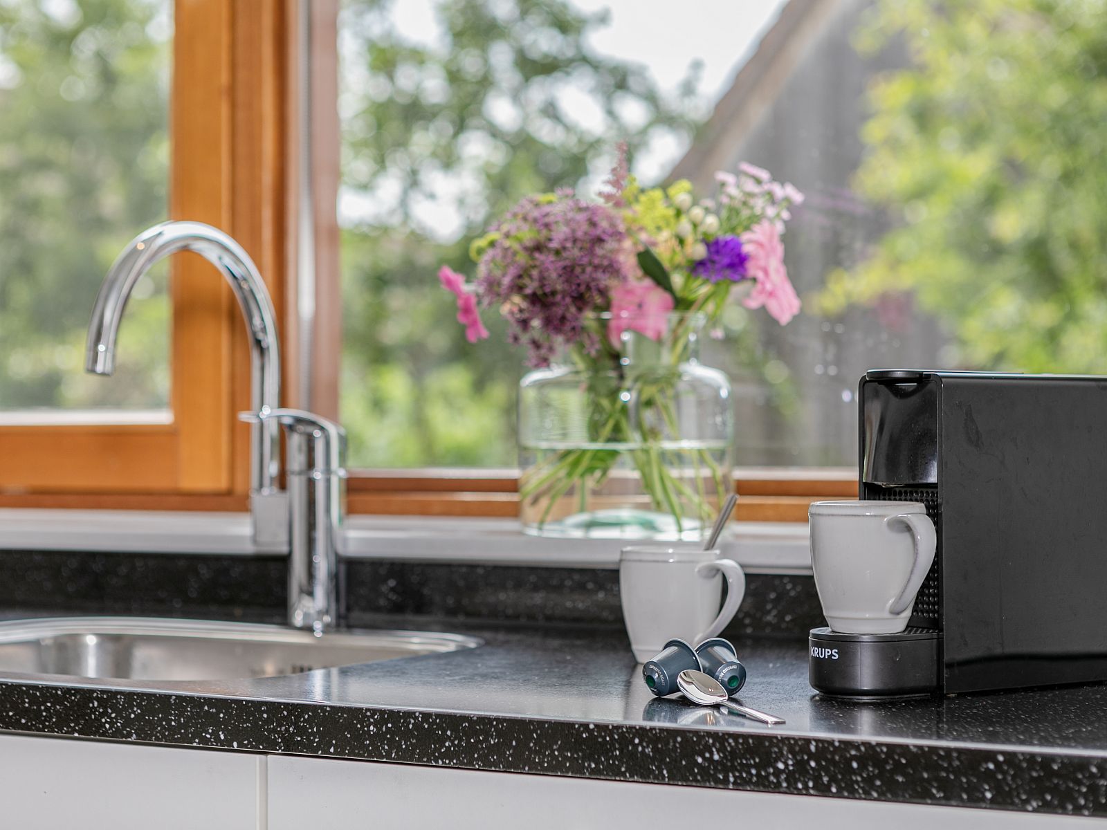 Verblijf 670881 - Bungalow Groene hart - De Reeuwijkse Plassen | 4-persoons waterwoning - Broekvelden