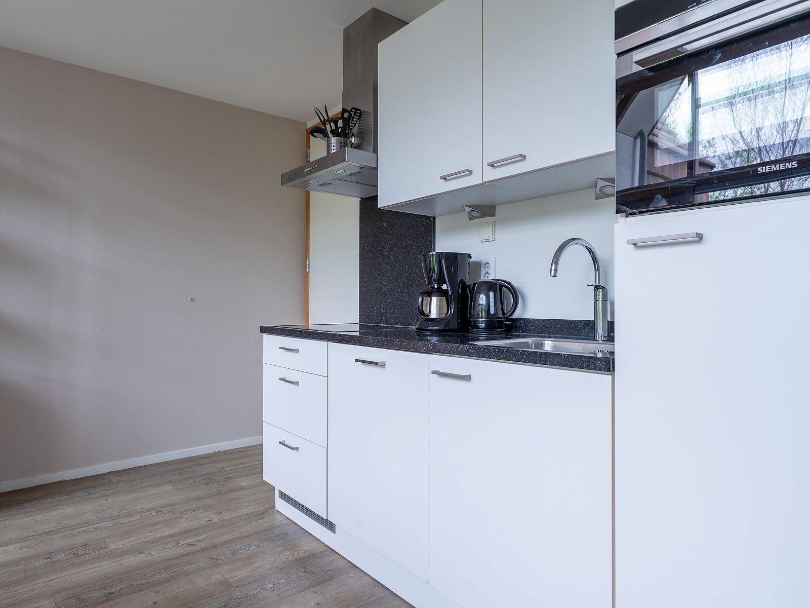 Unterkunft 670886 - Ferienhaus Groene hart - Geschakelde woning in Reeuwijk