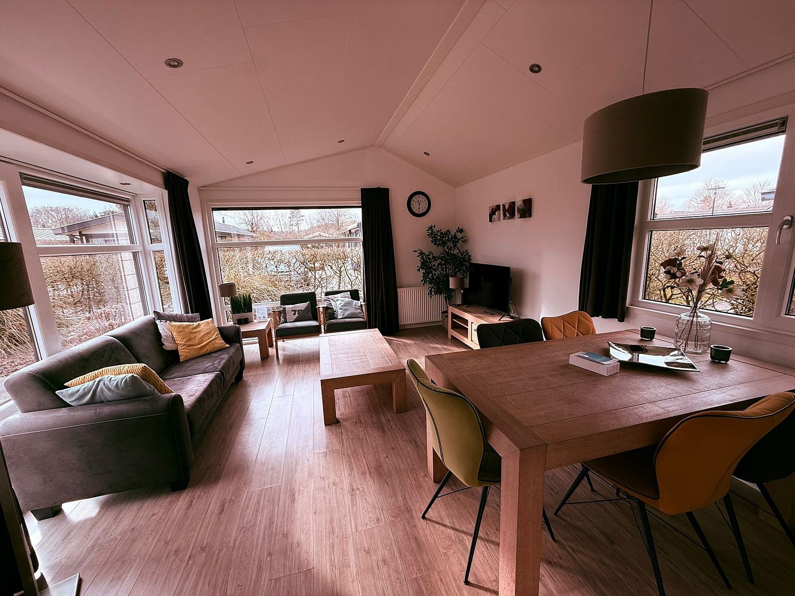 Unterkunft 6801125 - Ferienhaus Noordzeekust - Vrijstaande woning in Noordwijk