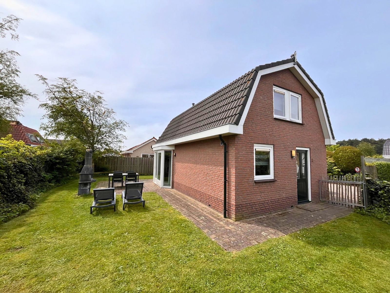 Guest house 6801145 - Bungalow Noordzeekust - Bungalow 5-persoons