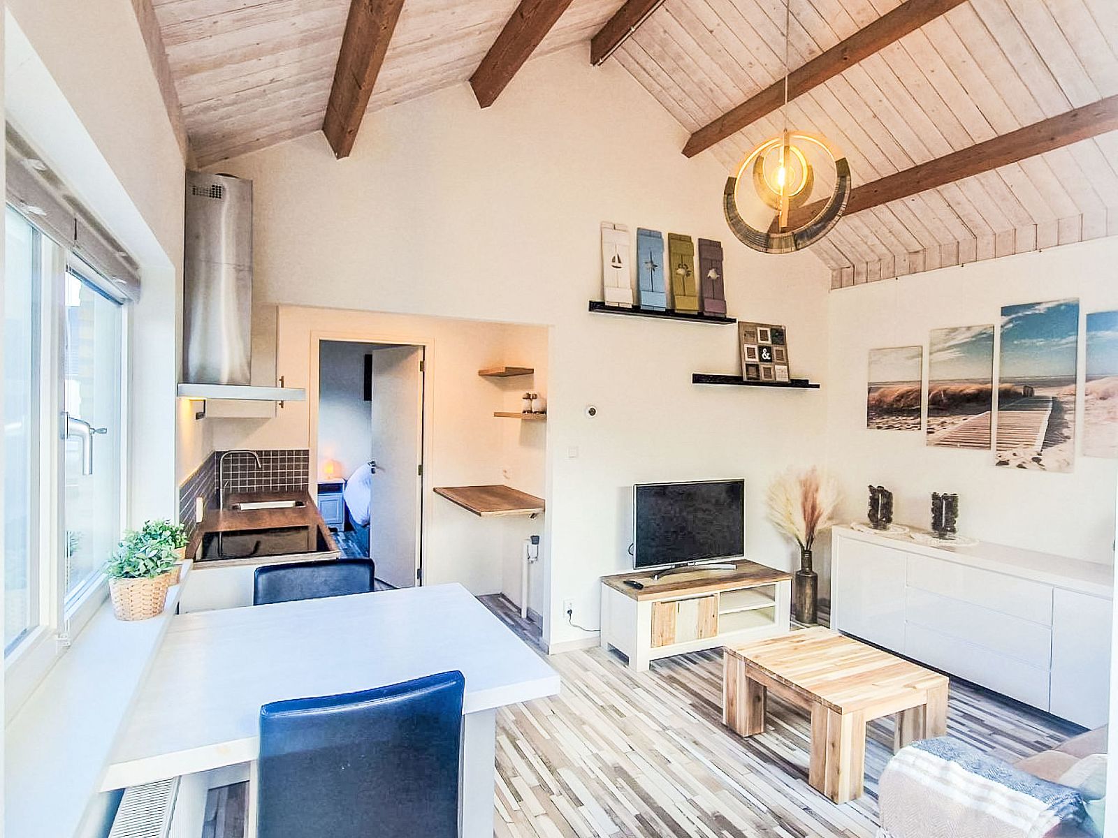 Guest house 680118 - Holiday property Noordzeekust - Vakantiehuis De Bosuil