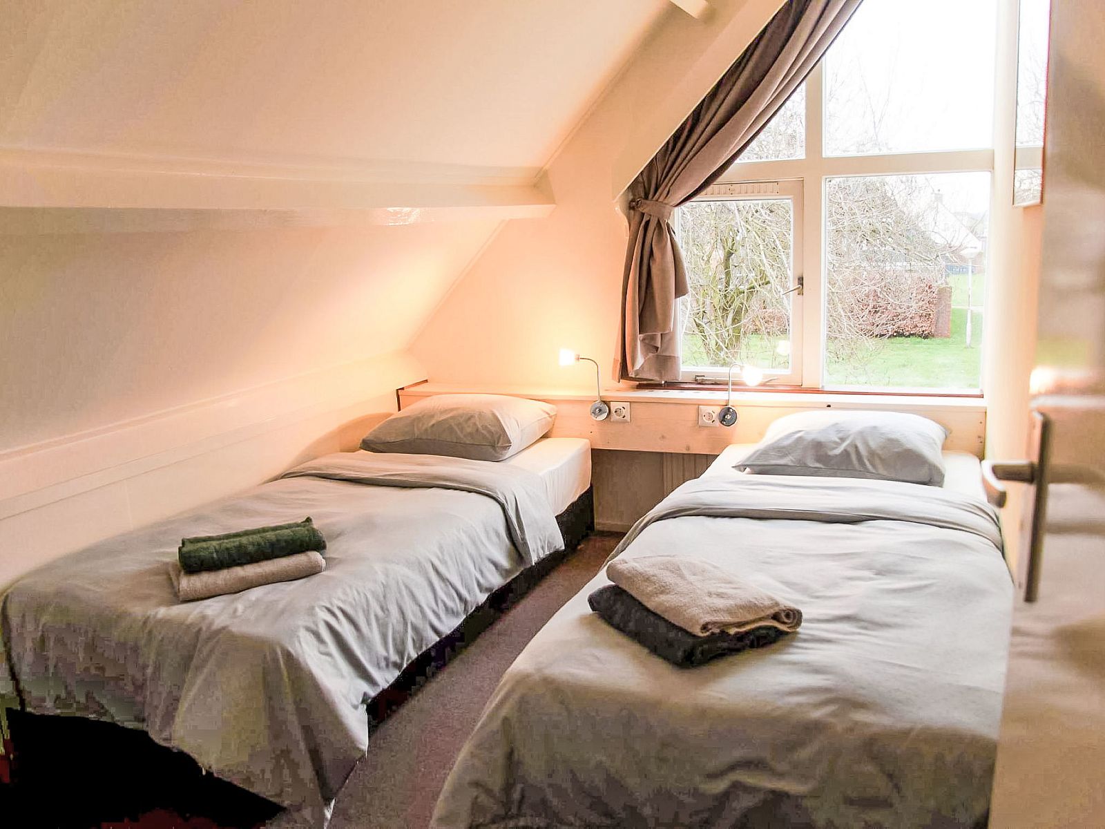 Unterkunft 680224 - Ferienhaus Noordzeekust - Vakantiehuis Sunset