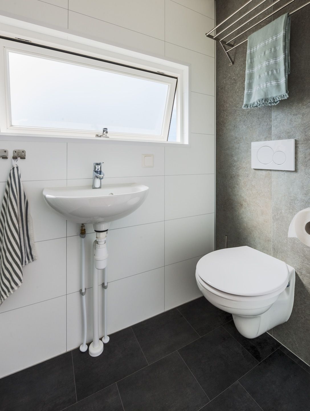 Guest house 680412 - Beach house Noordzeekust - HaagseStrandhuisjes