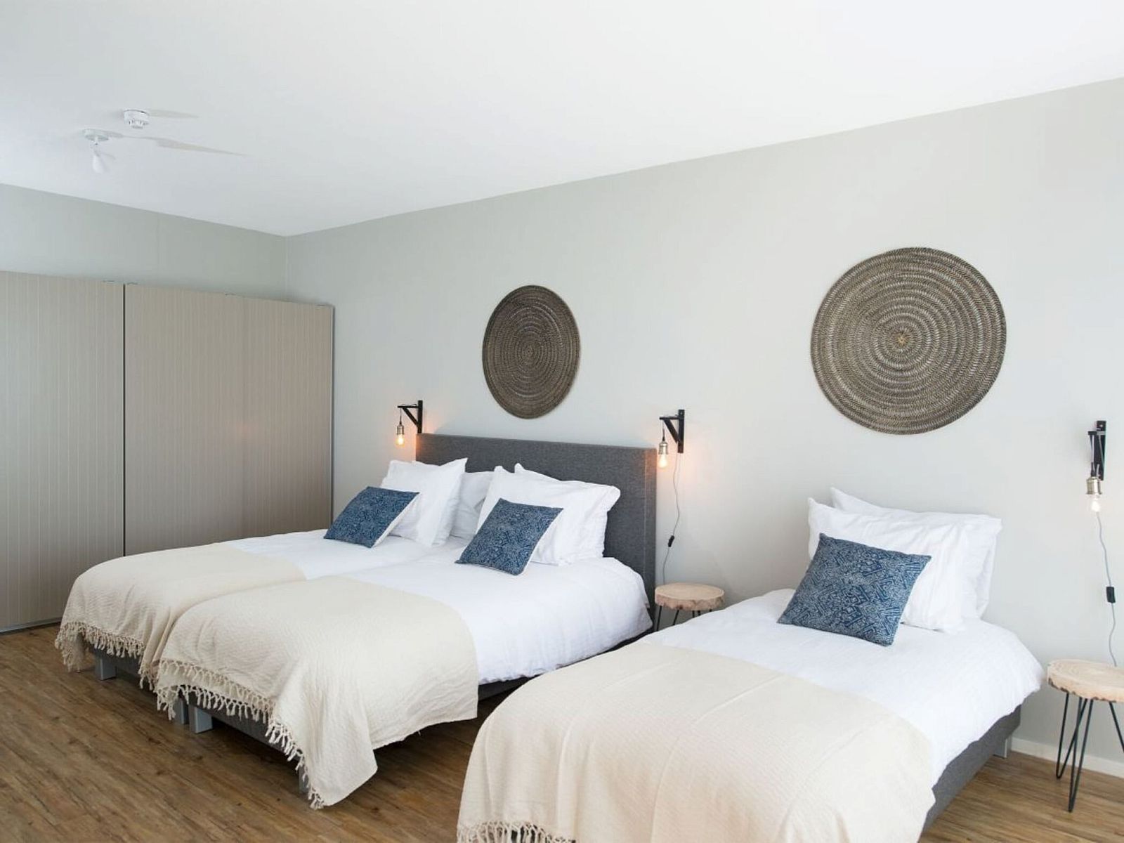 Guest house 6804134 - Apartment Noordzeekust - Scheveningen Harbour 68B