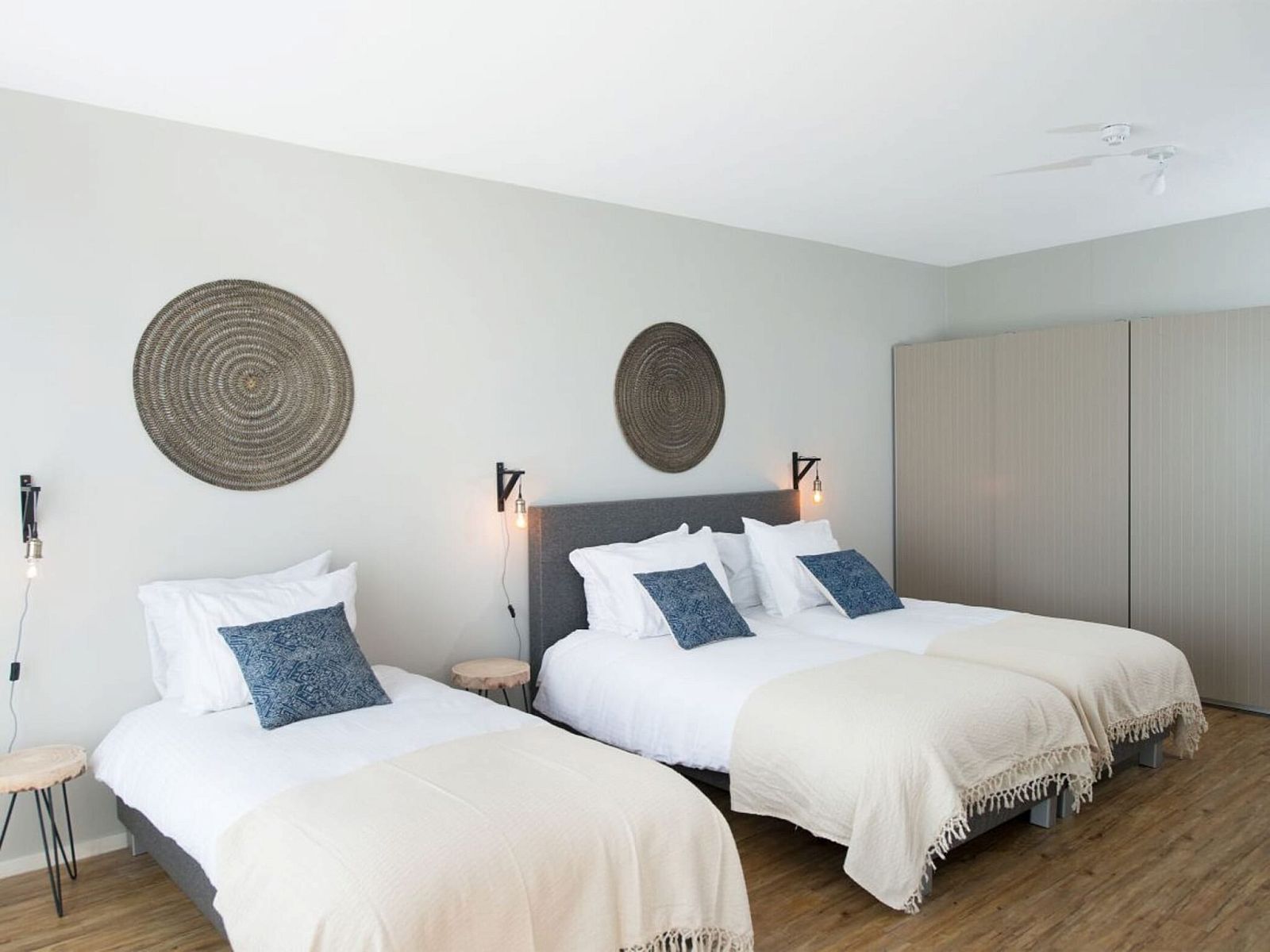 Guest house 6804134 - Apartment Noordzeekust - Scheveningen Harbour 68B