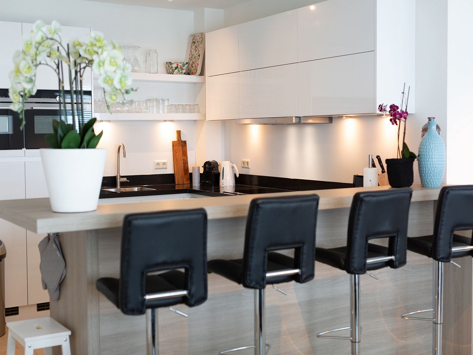 Guest house 6804136 - Apartment Noordzeekust - Scheveningen Harbour 72A