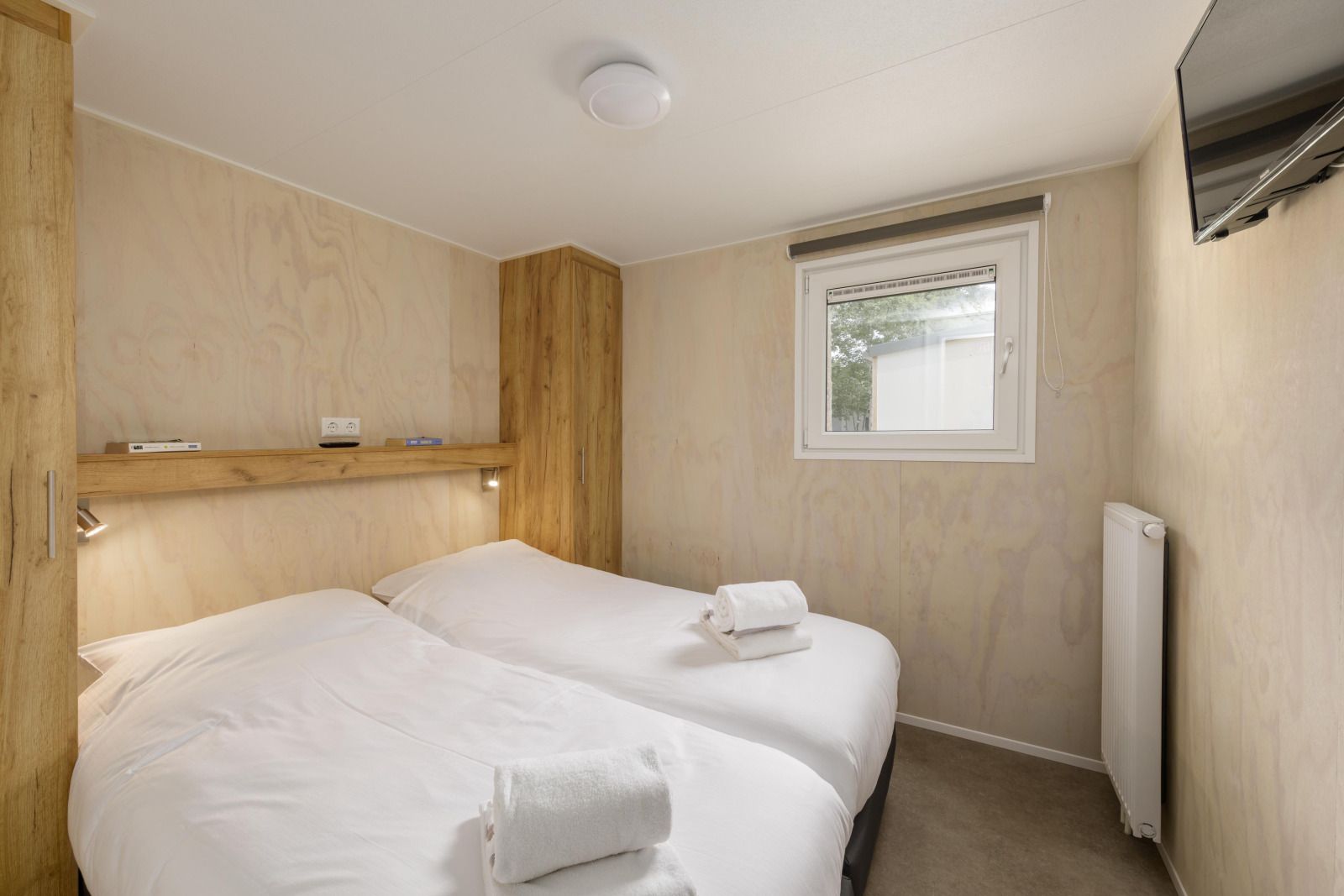 Unterkunft 6804170 - Ferienhaus Noordzeekust - Comfort 6B