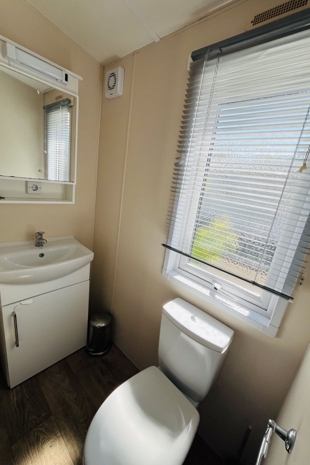 Unterkunft 680430 - Ferienhaus Noordzeekust - Vakantiehuis KD 711 - Vakantiepark Kijkduin 4p