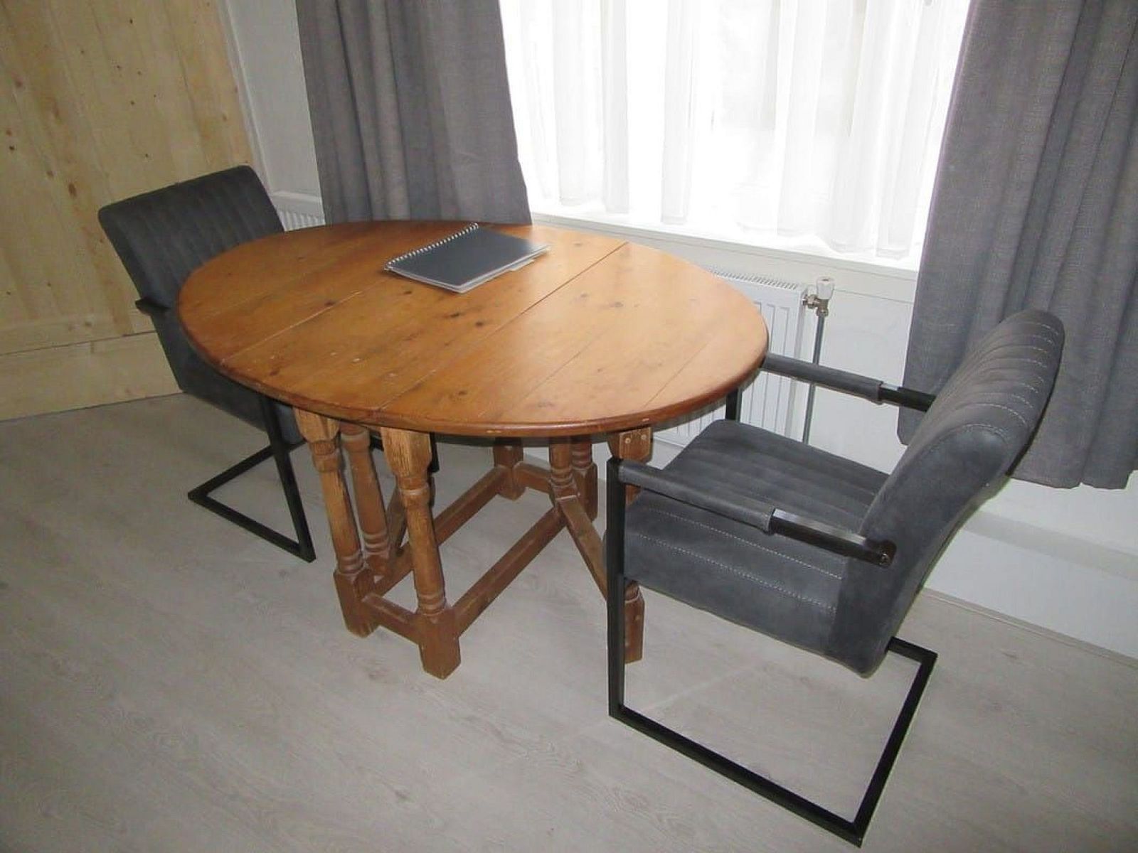 Unterkunft 680808 - Ferienhaus Noordzeekust - Vakantiehuis "Emmastraat" mit Terrasse