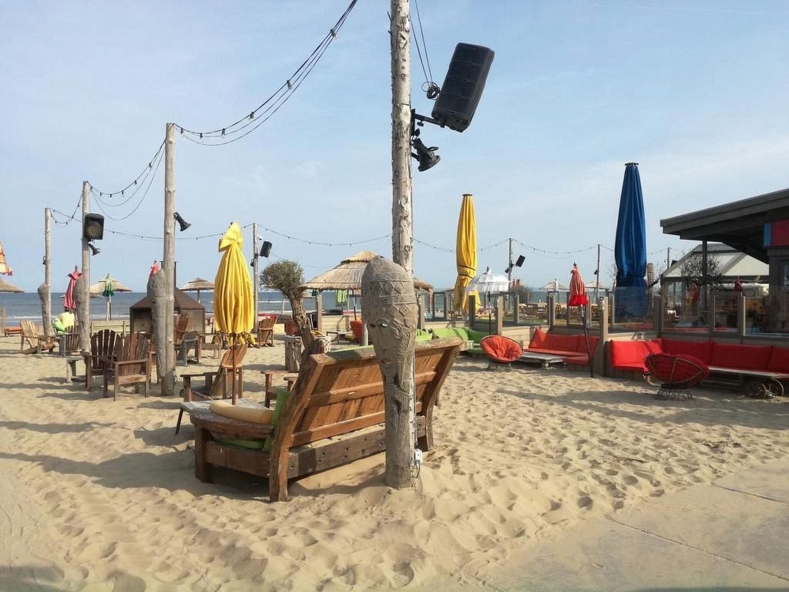 Unterkunft 680808 - Ferienhaus Noordzeekust - Vakantiehuis "Emmastraat" mit Terrasse