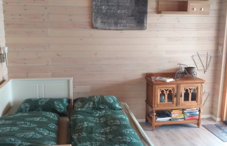 Bedroom in Cottage in Lisse, comfortable vacation home on the North Sea coast.