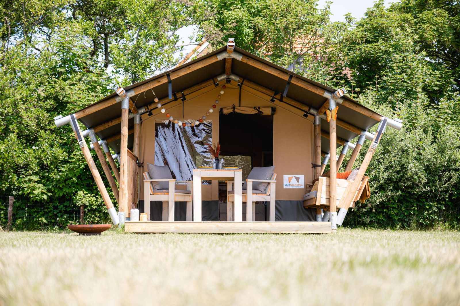 Verblijf 690106 - Tenthuis Voorne Putten/Hoekse waard - Safaritent Cozy (inclusief ontbijt)