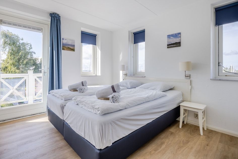 Guest house 690442 - Bungalow Voorne Putten/Hoekse waard - CG Comfort