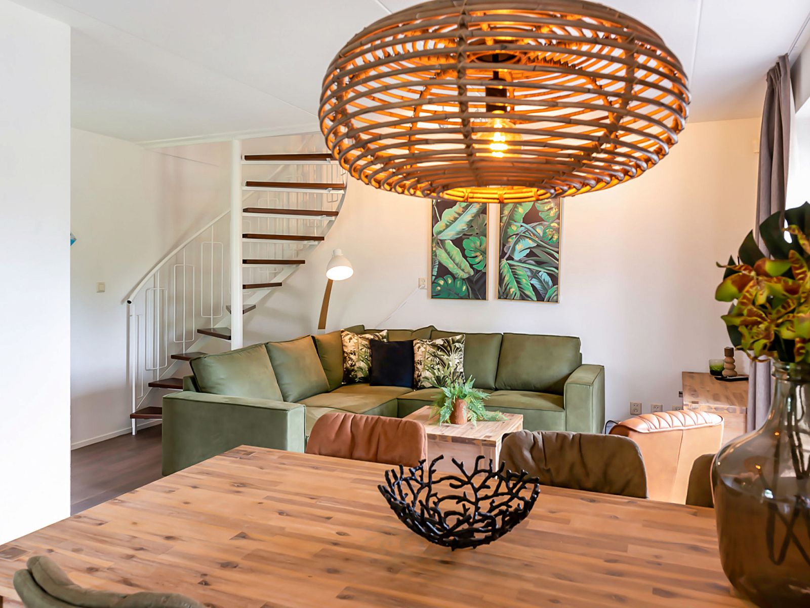 Stylish living room with modern furnishings in Holiday home Citta Romana, Hellevoetsluis, South Holland.