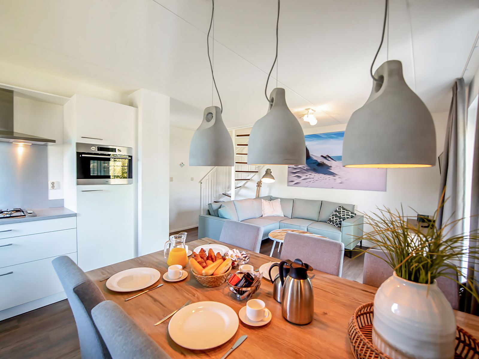 Dining room with breakfast set in Holiday home Citta Romana, Hellevoetsluis, perfect for a relaxing start to the day.