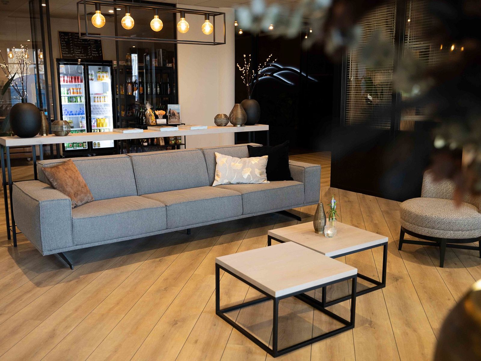 Modern bar with atmospheric lighting in Holiday home Citta Romana, Hellevoetsluis, South Holland.