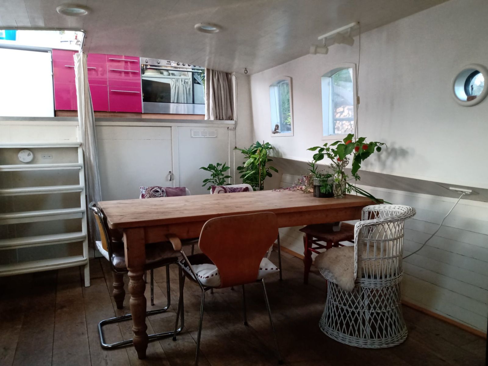 Guest house 700210 - Holiday property Rotterdam eo - ZH491