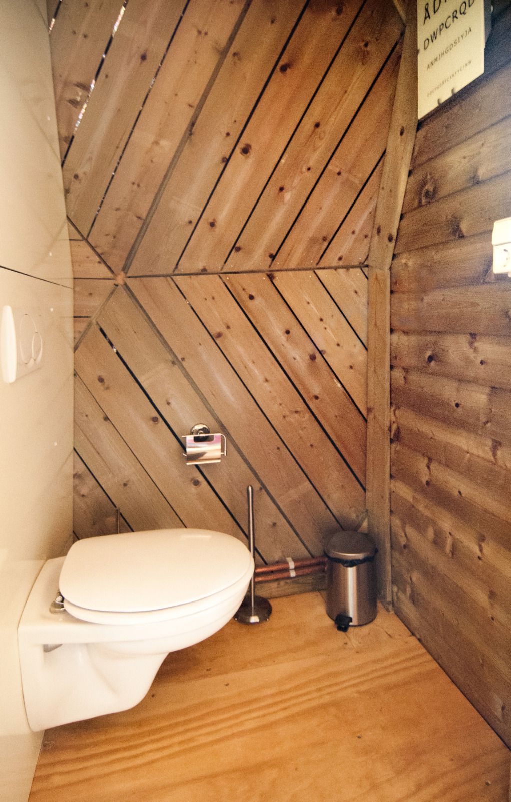 Guest house 700404 - Holiday property Rotterdam eo - Houten Iglo