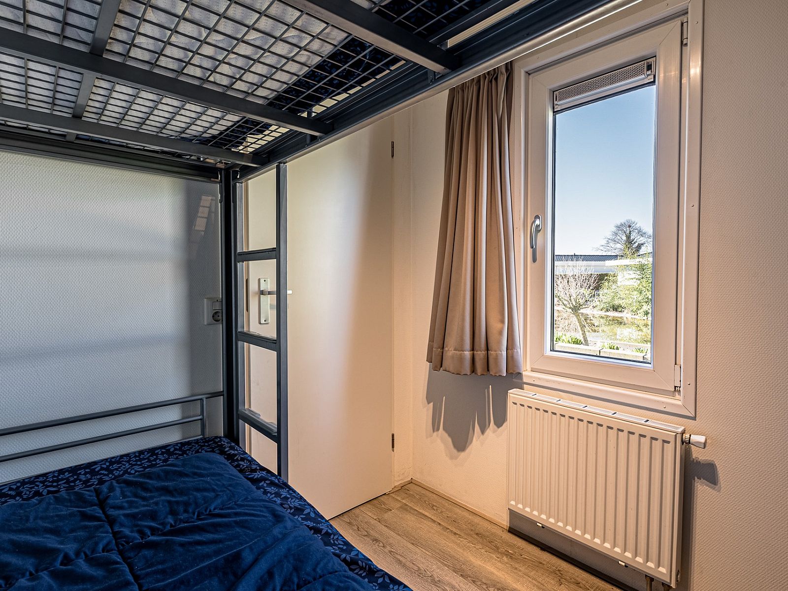 Verblijf 701115 - Chalet Rotterdam eo - Chalet in Dordrecht