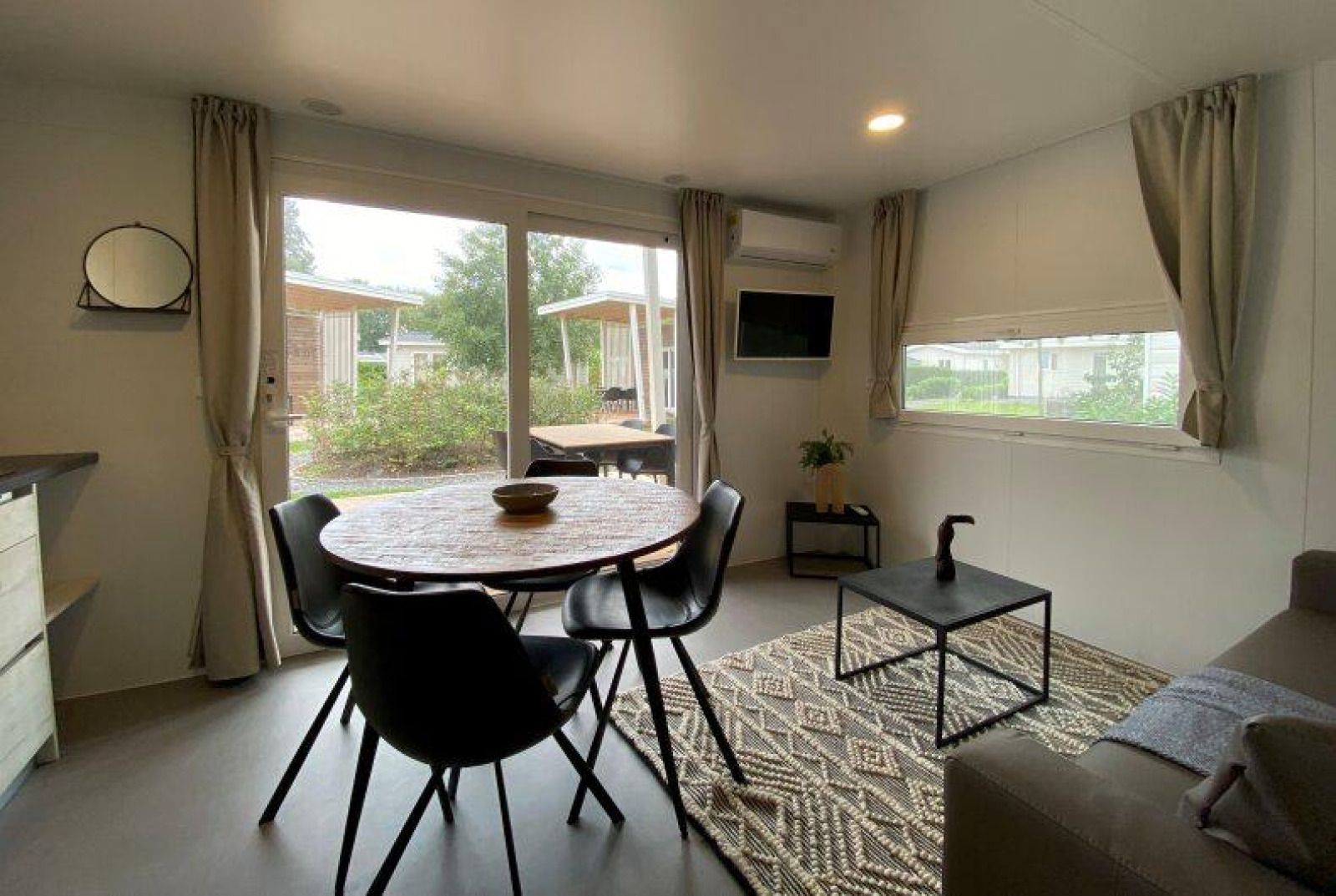 Verblijf 701162 - Vakantiewoning Rotterdam eo - Tiny Cottage Hottub 2+2