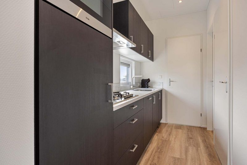 Volledig uitgeruste keuken in Module Special 4 personen, Nieuwerkerk aan den IJssel, Rotterdam eo, Zuid-Holland