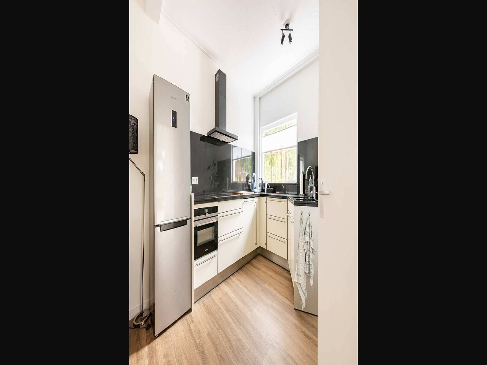 Guest house 702102 - Holiday property Rotterdam eo - Valckesteynse boswoning