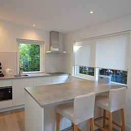 Moderne Kueche des Ferienhauses Boodtlaan 7 / Dennenheuvel in De Koog, Texel.