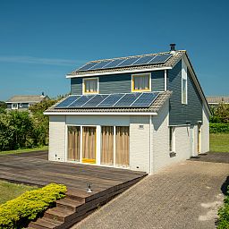 Moderne Kueche in Beach Park Texel 4-Personen-Villa 4B mit allen Annehmlichkeiten in De Koog.