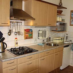 Voll ausgestattete Kueche im Appartement Moleneind, Ferienhaus in De Waal, Texel.