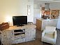 Guest house 010536 • Holiday property Texel • Appartement Geel  • 4 of 10