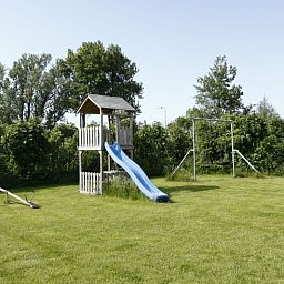 Spielplatz auf dem Bauernhof 3901 Leiden in Zuid-Eierland, Texel, ideal fuer Kinder.