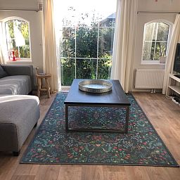 Bright living room in Holiday Park de Bremakker, Akkerveld 15, Texel. Comfortable stay in De Dennen, Wadden Islands.