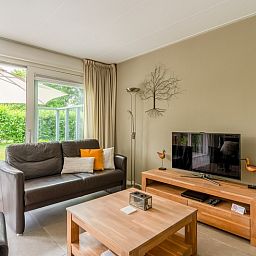 Gemuetliche Sitzecke im Landhuis Tempelierweg 23, einem Ferienhaus in De Dennen, Texel auf den Watteninseln.