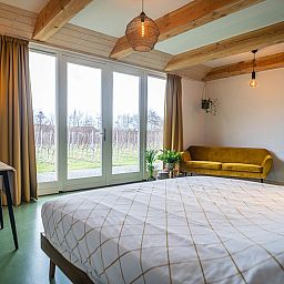 Verblijf 0113356 - Vakantiewoning Texel - Twee persoonskamer Links - begane grond