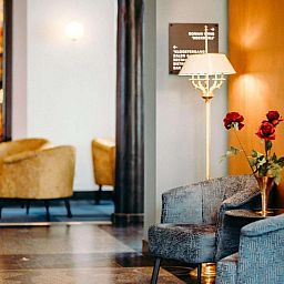 Gezellige lobby van Grand Hotel Karel V, vakantieappartement in Utrecht, Utrecht eo.