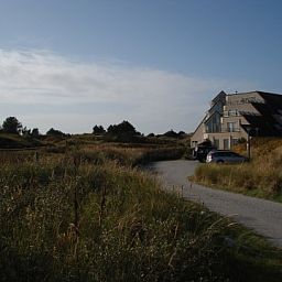 Umgebung von Duinrust Ferienwohnung in Nes Ameland mit Duenen.