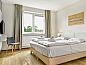 Guest house 050151 • Bungalow Schiermonnikoog • Vitamaris | 2-4-persoons appartement | 2-4L  • 9 of 17