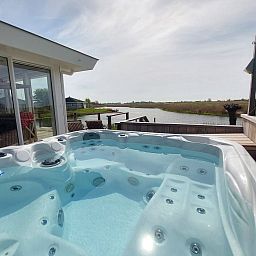 Verblijf 0601136 - Vakantiewoning IJsselmeer - Vakantiehuis mit Außen-Sauna und Außen-Whirlpool