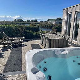 Verblijf 0601146 - Vakantiewoning IJsselmeer - Vakantiehuis Modernes Ferienhaus mit Sauna und Whirlpool