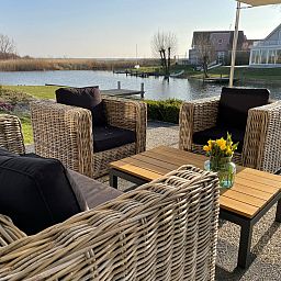 Guest house 0601148 - Holiday property IJsselmeer - Vakantiehuis Starvilla in Makkum mit Sauna und schöner Auss