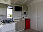 Verblijf 060726 • Vakantiewoning IJsselmeer • Comfortabel 4-persoons chalet in Lemmer met uitzicht over  • 6 van 24