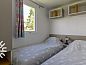 Guest house 060727 • Holiday property IJsselmeer • Ruim gelegen 6-persoons chalet aan het water, nabij de  • 14 of 22