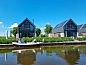Guest house 090507 • Holiday property Slotermeer • Luxe vrijstaande 8 persoons Watervilla direct gelegen aan  • 3 of 26
