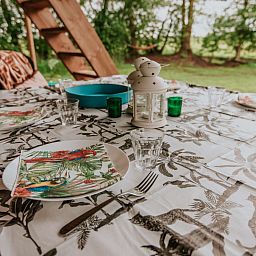 Verblijf 100223 - Vakantiewoning Tjeukemeer - Vakantiehuis Kampari - Luxe Safaritent - De Jungle